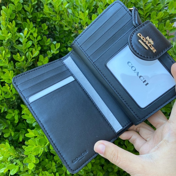 coach wallet with lips